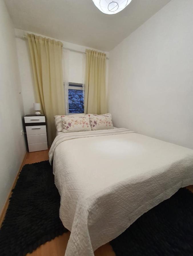 Apartment Vinjerac II Luaran gambar
